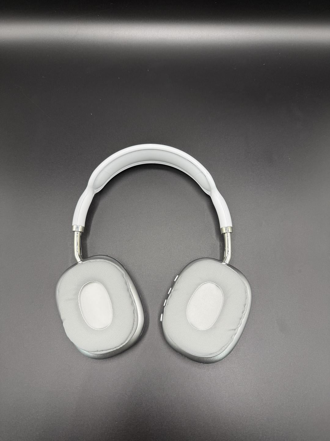 P9 Headphones - Designed For All-Day Comfort